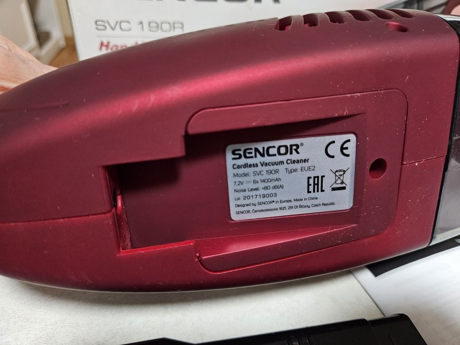 Пилосос Sencor SVC190R