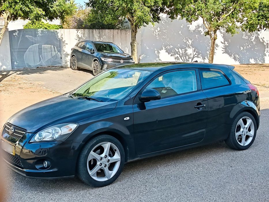 Kia ceed do ano 2009 a gasóleo 115 CV