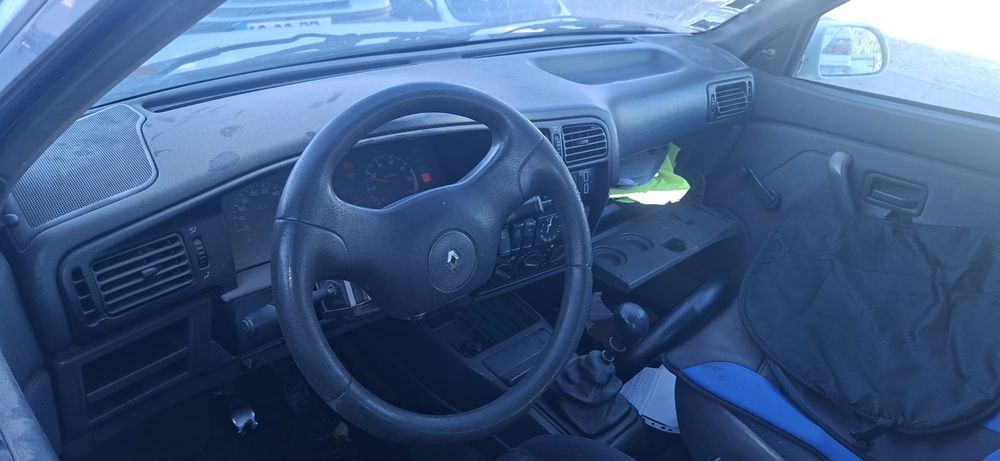 RENAULT 19 Chamade 1.2 Gasolina 54 cv
Ref:C1G 730