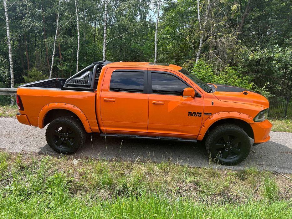 Dodge RAM SPORT, podwyższony, 5,7l V8 401 KM 4x4 2017r. PODWYŻSZONY