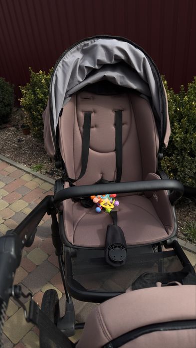 Продам коляску anex m-type 2в1