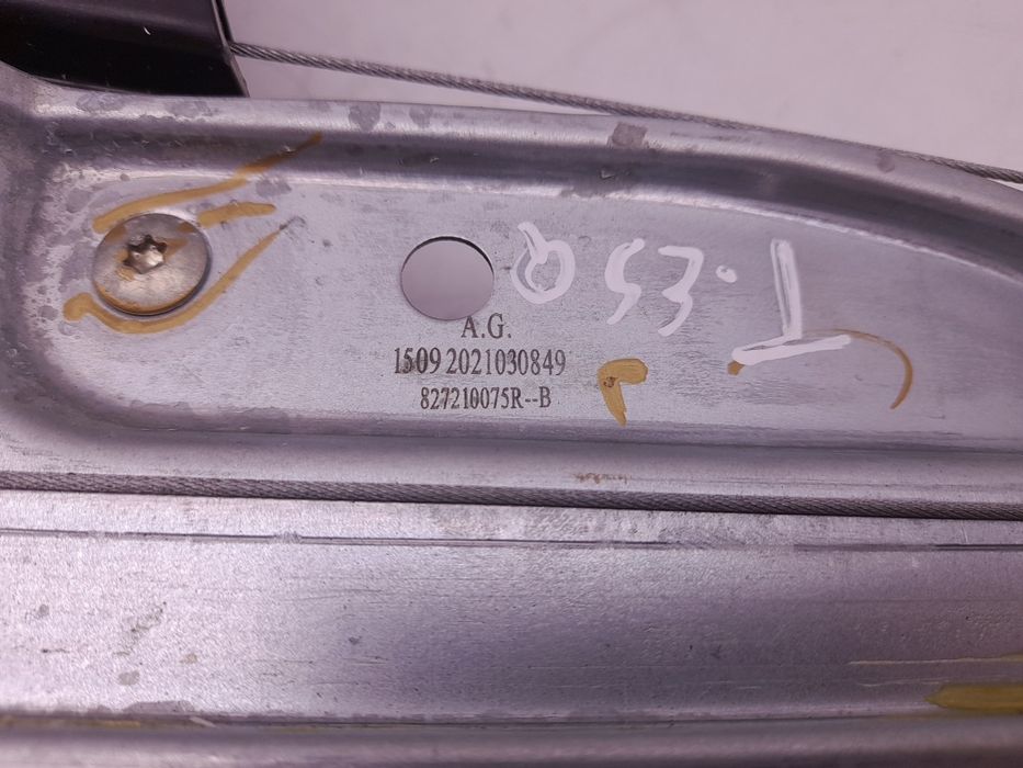 Elevador vidros trás esquerdo DACIA Sandero III