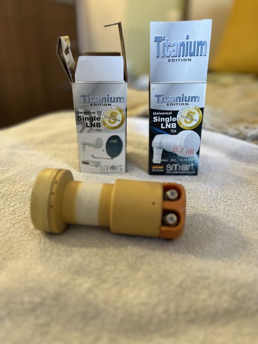 Комплект супутникового телебачення головки на два входи , тюнер , анте