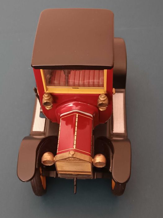 Brinquedo Schuco Ford T