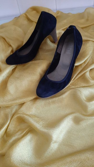 Sapatos senhora em preto