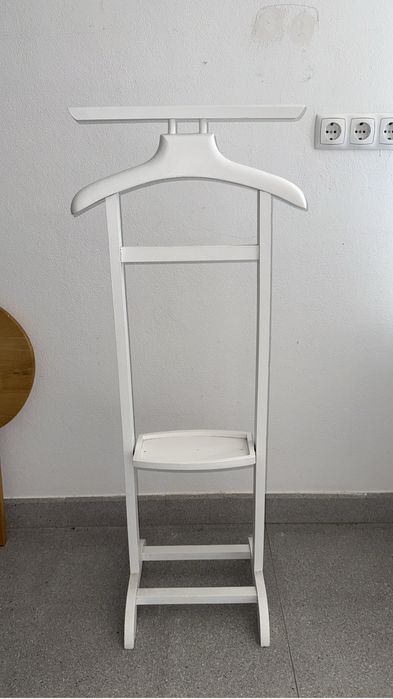 Cabide de pé vintage branco