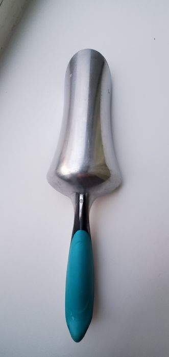 Садовый савок из нержавеющей стали