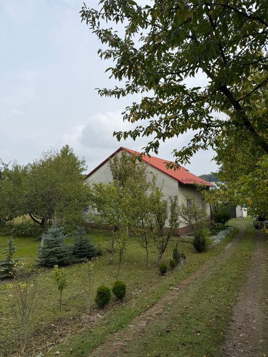 Продаж будинку в Липниках.33 сотих землі.5хв до Львова.