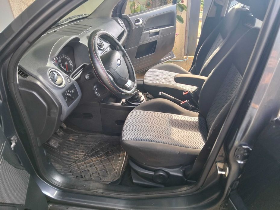 Carro Ford Fusion 1.4 diesel