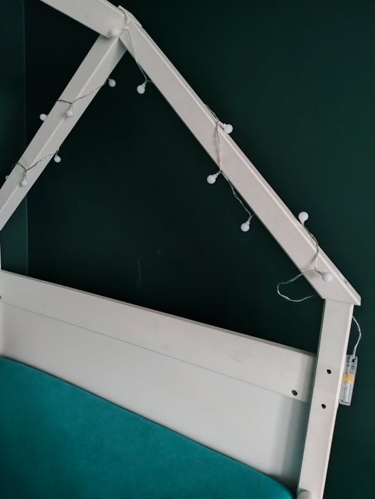 Łóżko ze zjeżdżalnią