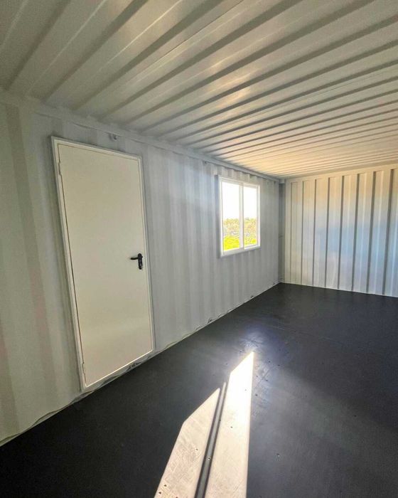 Contentor Marítimo Transformado de 6 metros (20') - Sob Encomenda