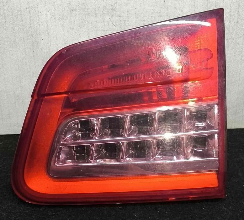 Farolim da Mala Direito 9687582980 - CITROËN C5 III