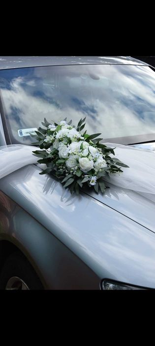 Stroik ślubny na samochód