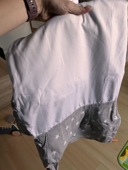 Baldachim do łożeczka