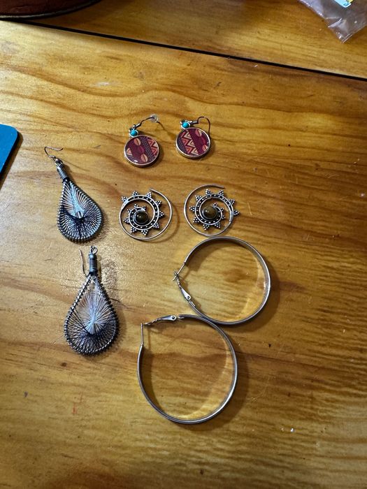 Bijuterias.4_ Brincos