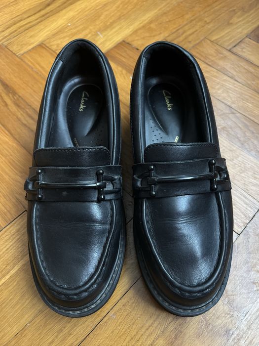 шкіряни лофери clarks