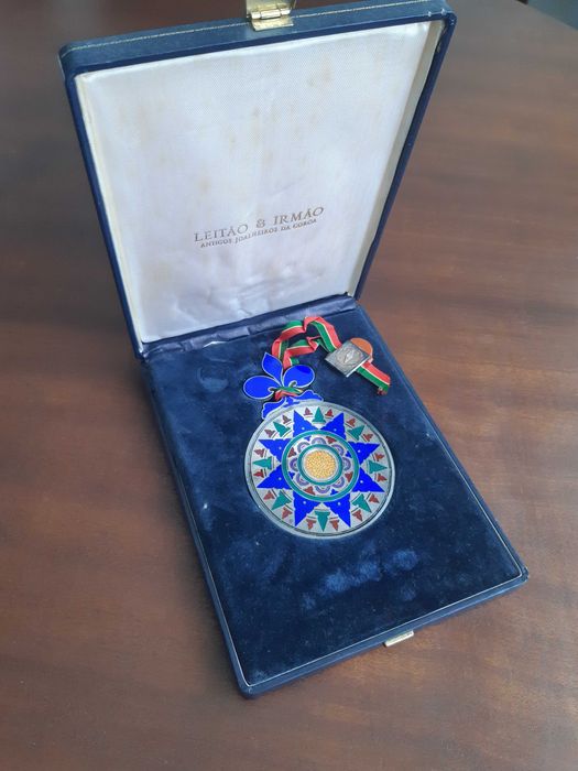 Rosa dos Ventos em prata (Portugal) 1993