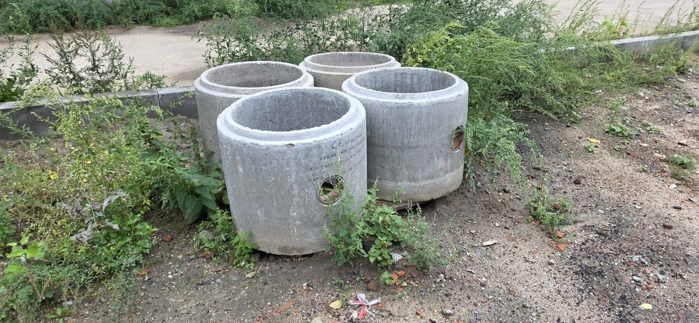 Materiały betonowe – krawężniki, obrzeża, palisady – cały zestaw