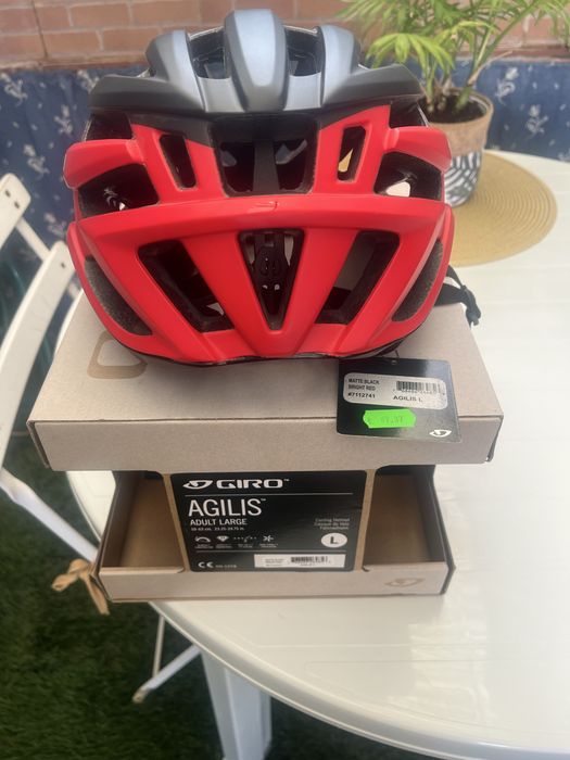 Capacete Giro agillis novo