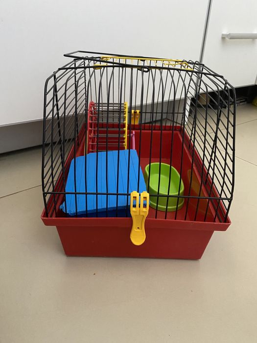 Клетки для морской свинки,хомяка