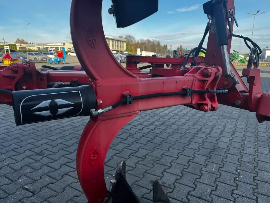 Gregoire Besson Gregoire-Besson Ry 4 3/160/100  Pług