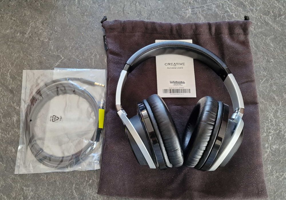 Słuchawki Creative Aurvana Live! 2 + kabel Cordial CMK209