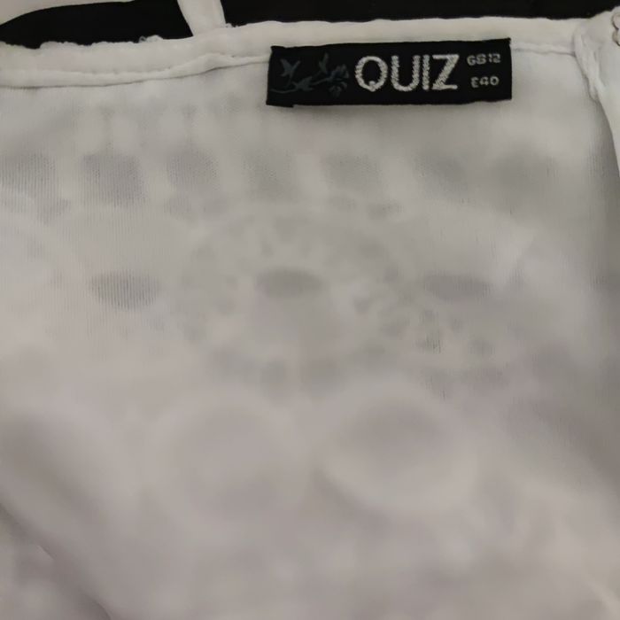 Sukienka  koronkowa Quiz -L