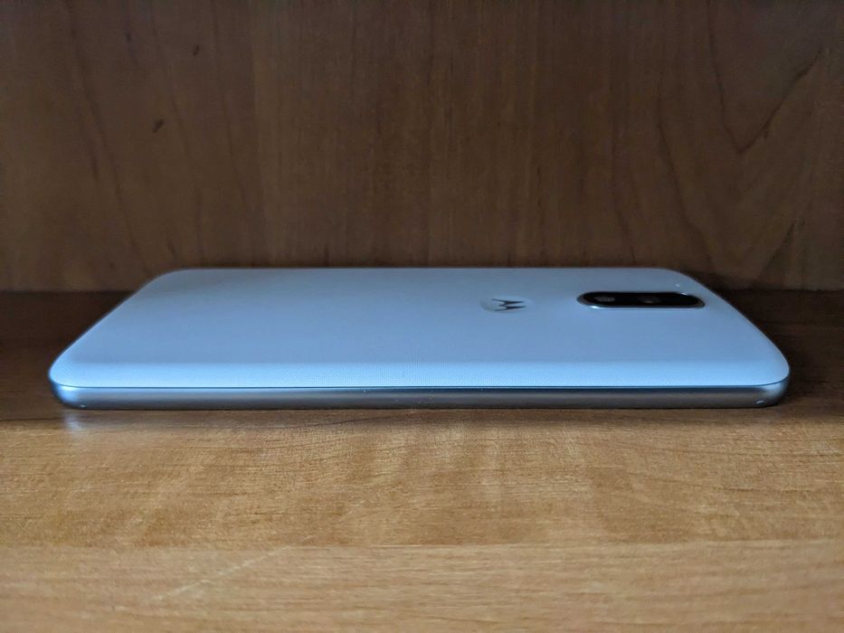 Смартфон Motorola Moto G4
