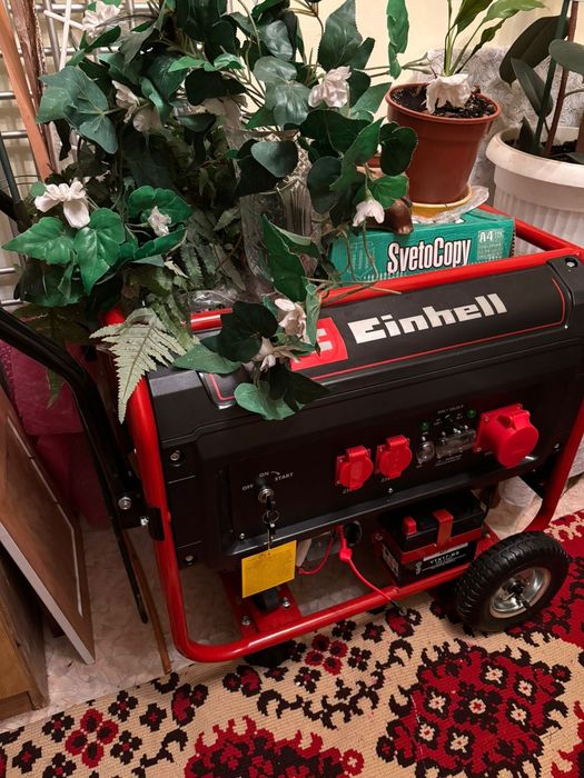 Бензиновий Генератор