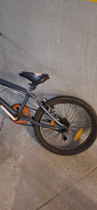 Bicicleta    BMX