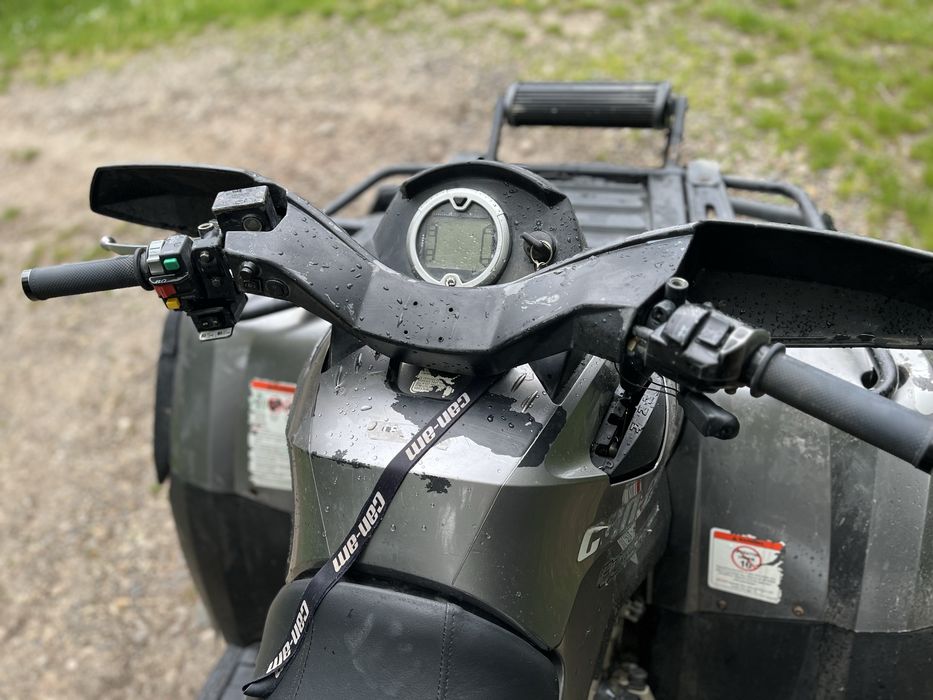BRP 800 квадроцикл