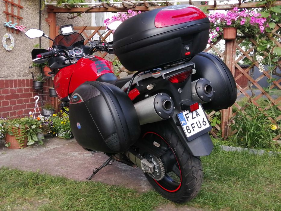 Suzuki V-Strom DL 1000