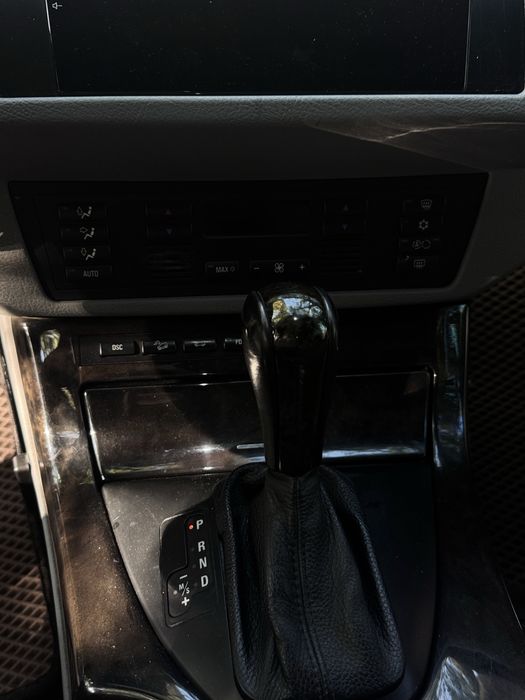 продам авто BMW X5 E53