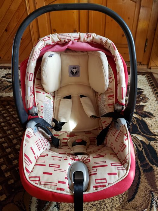 Продам автокрісло