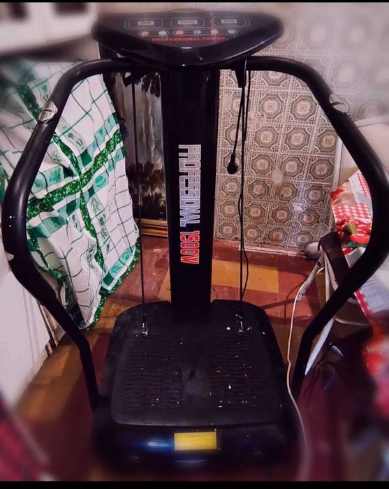 Plataforma vibratória fitness