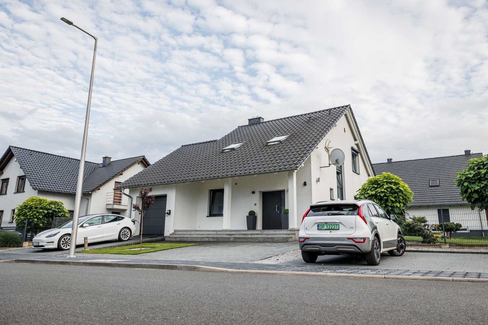 Dom na sprzedaż 2013 – Dobrodzień 160m² Pompa ciepła...działka: 782 m²