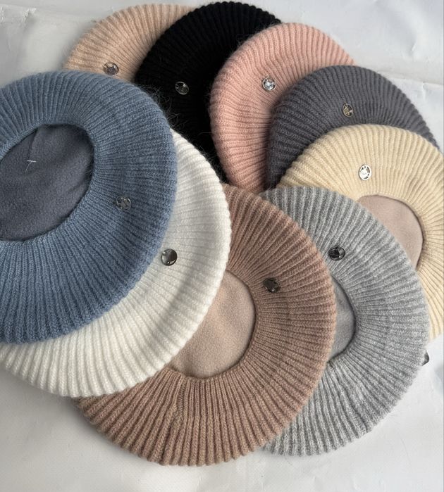 Теплі жіночі берети