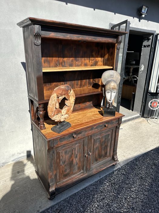 Meblownia kredens drewniany