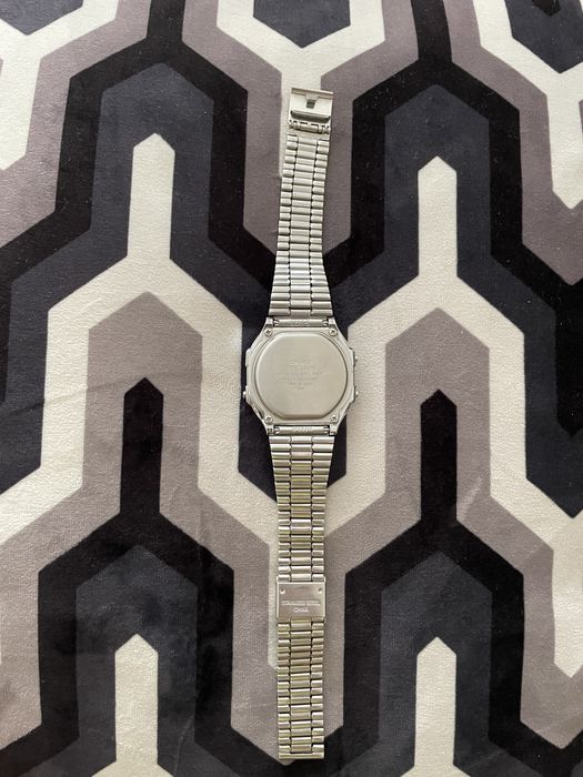 Relógio Casio water resistant, vintage
