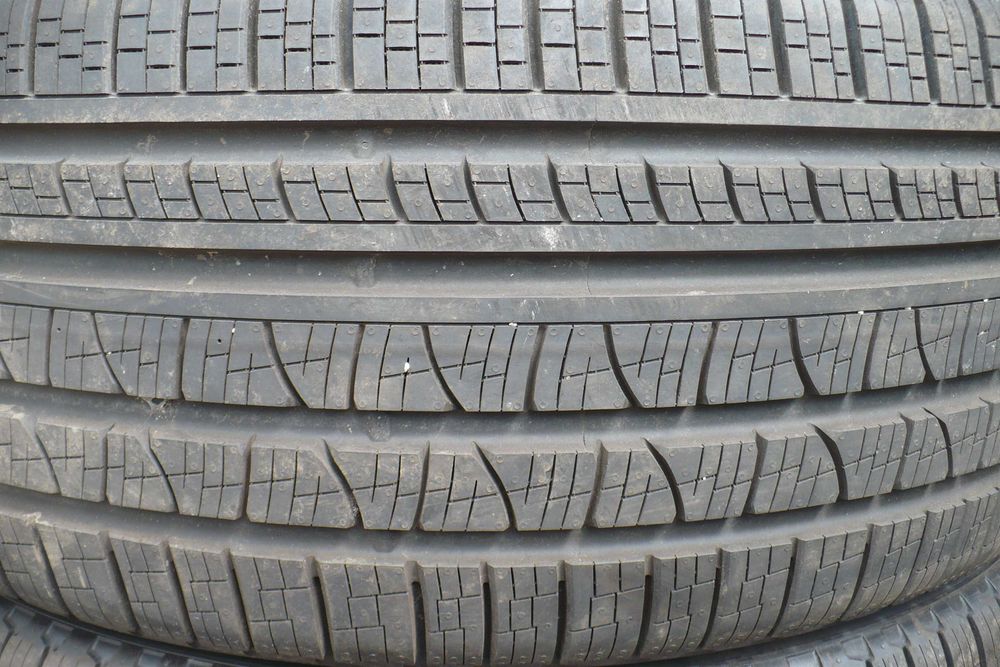 Opony Pirelli Scorpion Verde 285/45R22 114H  Całoroczne 2024r.