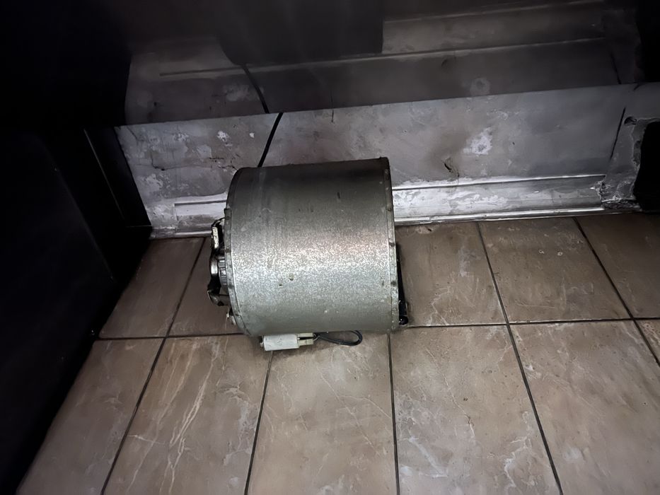 Chaminé em Inox com extração de fumo (usado)
