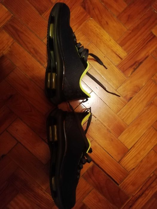 Ténis da marca Speedo NOVOS