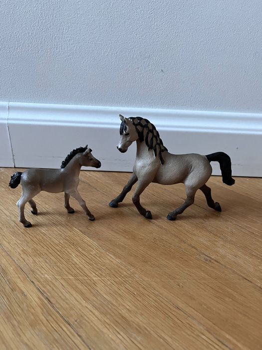 Koniki Schleich oryginalne. Zestaw.