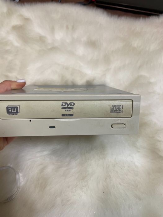 Продам dvd дисковод