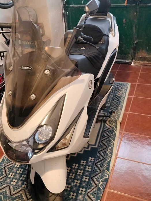 Daelim s3 125  para  peças