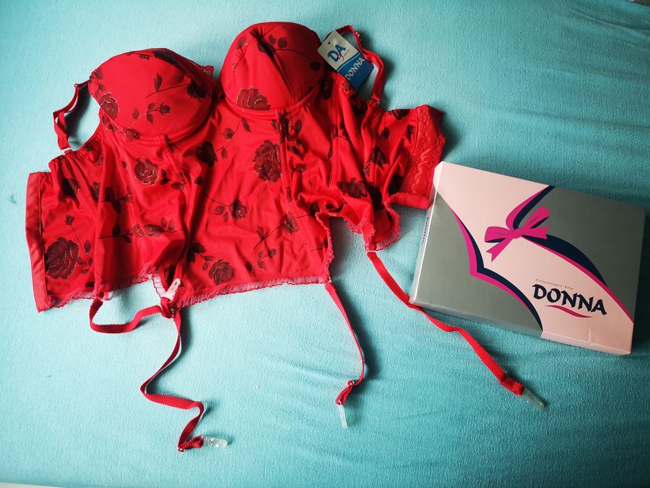 Nowy gorset w rozmiarze 80b