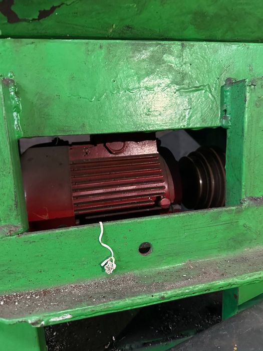 Продам токарний станок тв-16