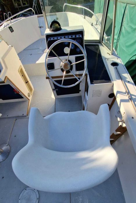 Łódź motorowa wellcraft 20 sport fish plus zarejestrowana przyczepa