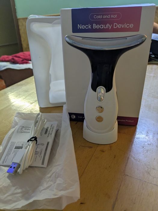 Инфракрасный массажёр с подогревом и вибрацией