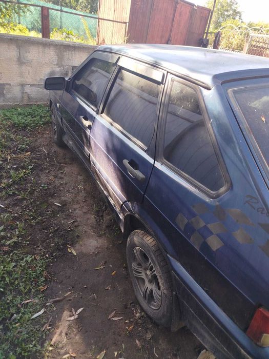 Автомобіль ВАЗ 2114